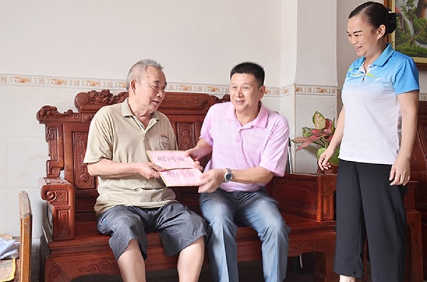 1�����ԣ��У�ο���׵��ʣ�����Ƽ (2)